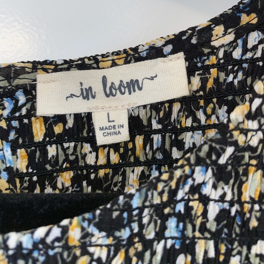Flower blouse - Picture 4 of 4